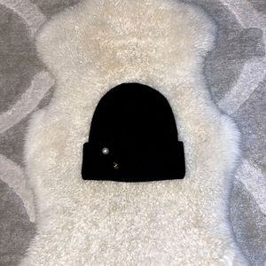 NWOT Italian Winter Toque